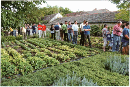 Dobrodošlica u „Agro školarci u bio bašti familije Lelea u Toraku